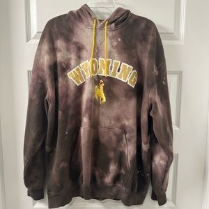 XL brown tie-dye Wyoming hoodie
